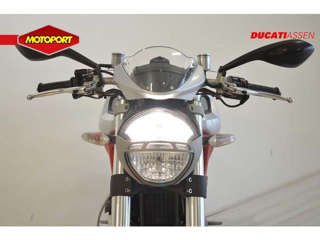 ducati - m-1100