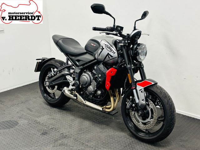 triumph - trident-660