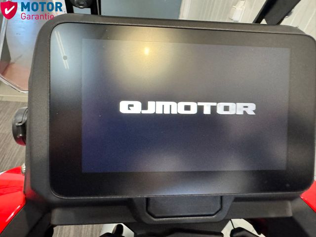 QJMOTOR - srt-700-sx-touring