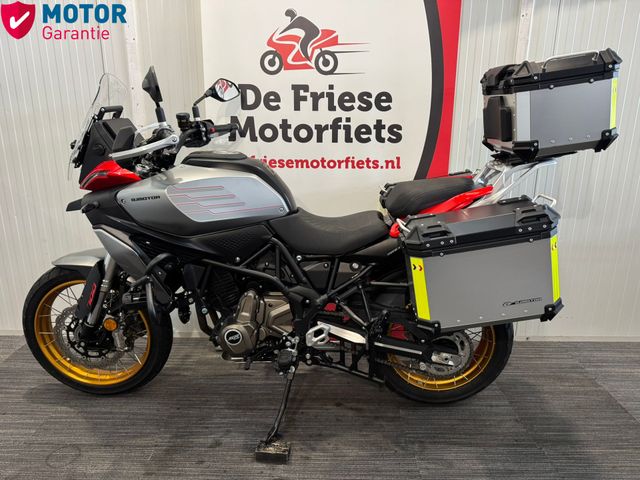 QJMOTOR - srt-700-sx-touring