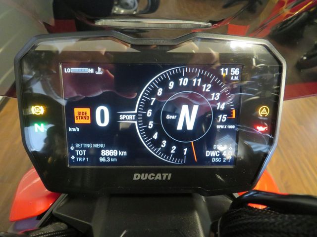 ducati - streetfighter-v4s