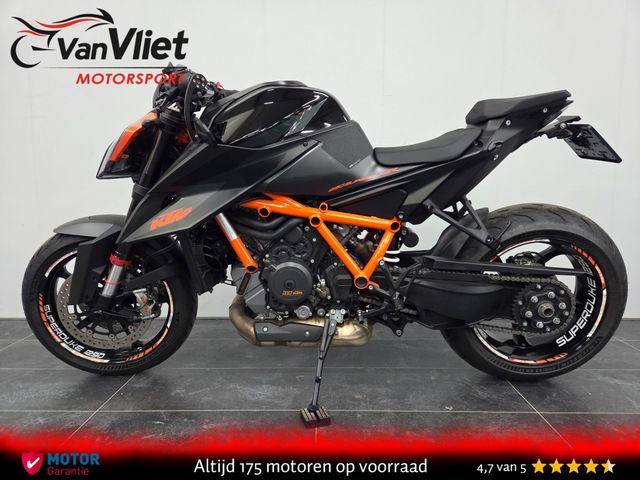 ktm - 1290-super-duke-r
