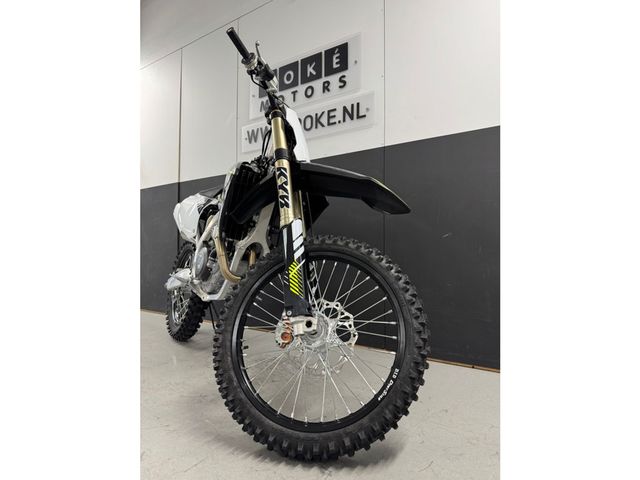 triumph - tf-250-x