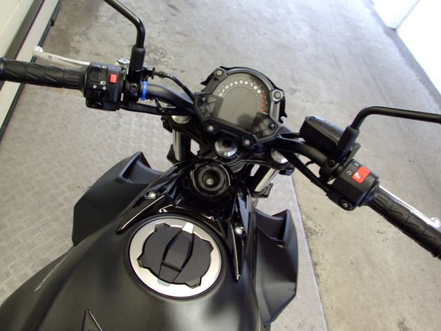 kawasaki - z650-abs