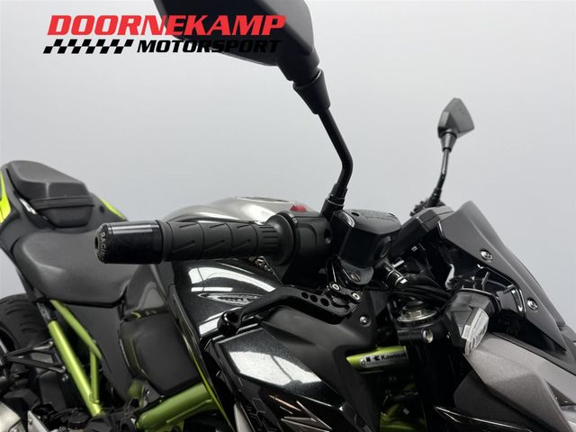 kawasaki - z900