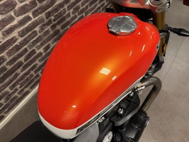 triumph - speed-twin-1200-rs