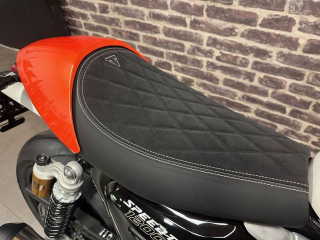 triumph - speed-twin-1200-rs