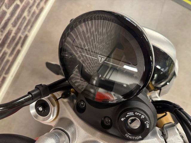 triumph - speed-twin-1200-rs