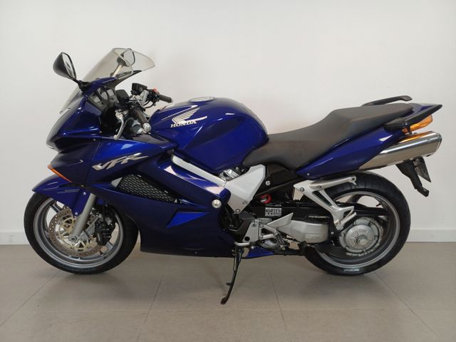honda - vfr-800-fi-vtec-abs