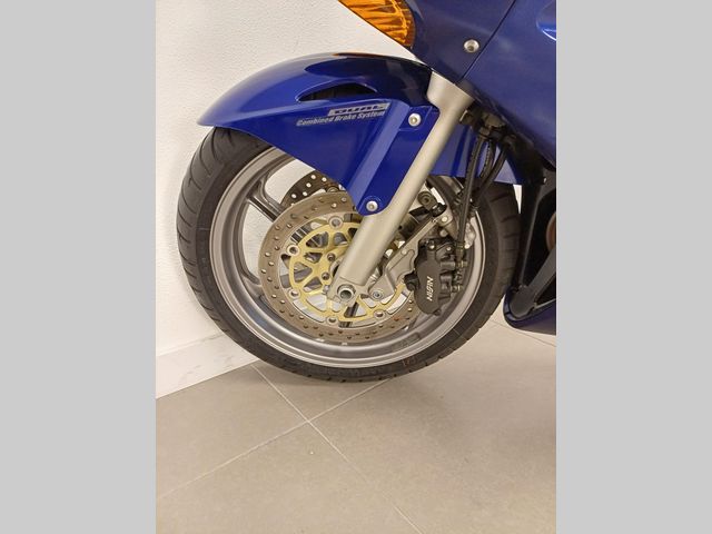 honda - vfr-800-fi-vtec-abs