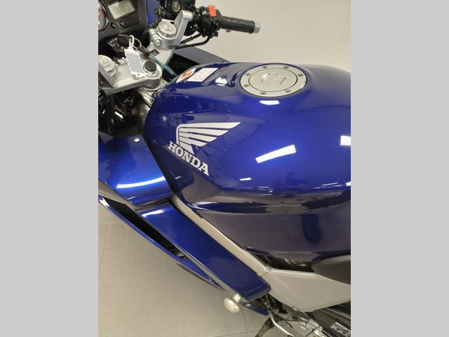 honda - vfr-800-fi-vtec-abs