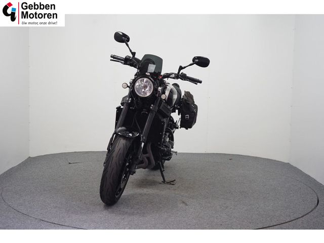yamaha - xsr-900-abs