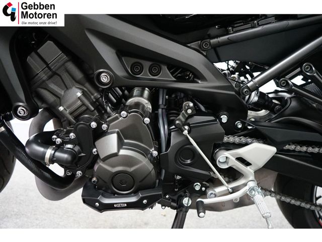 yamaha - xsr-900-abs