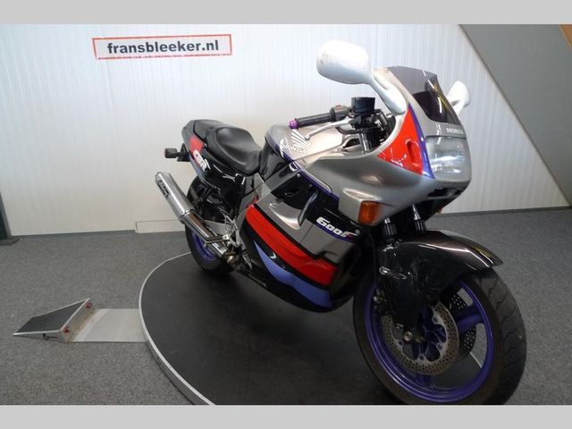honda - cbr-600-f