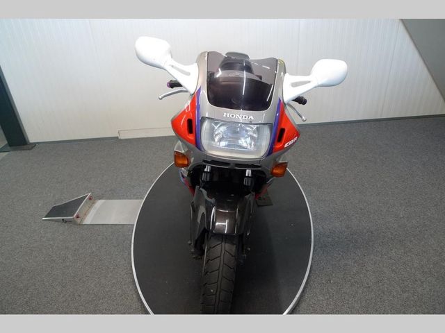 honda - cbr-600-f