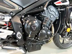 Triumph Street Triple R 2026 nieuw – foto 6 van 22