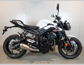 Triumph Street Triple 765 R 2025 nieuw