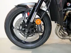 Triumph Street Triple R 2026 nieuw – foto 12 van 22