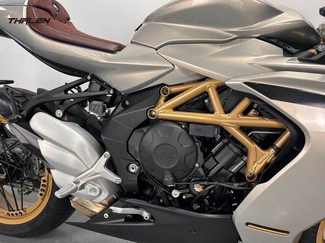 mv-agusta - superveloce-800-s