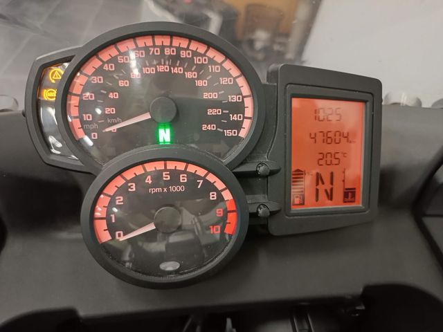 bmw - f-800-gt