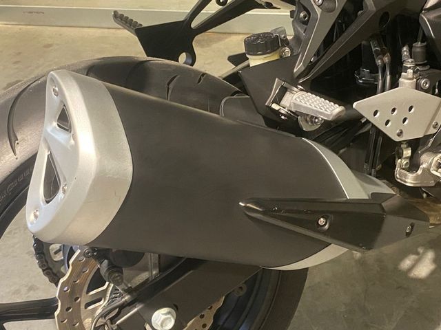 kawasaki - z-750-abs