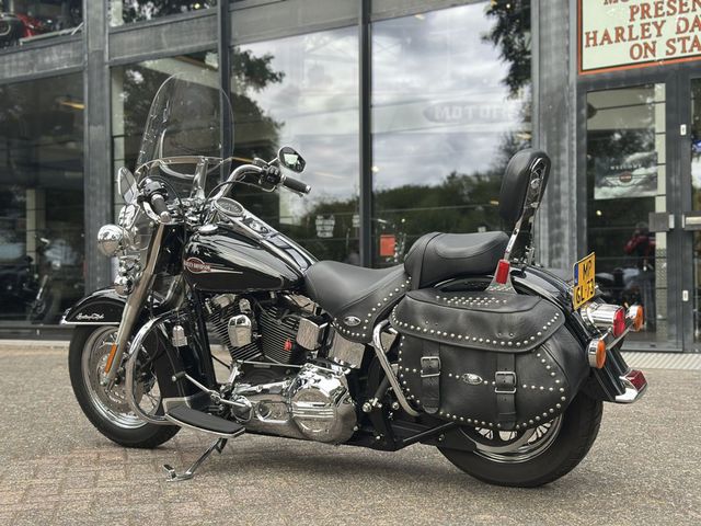 harley-davidson - heritage-softail-classic-flstc