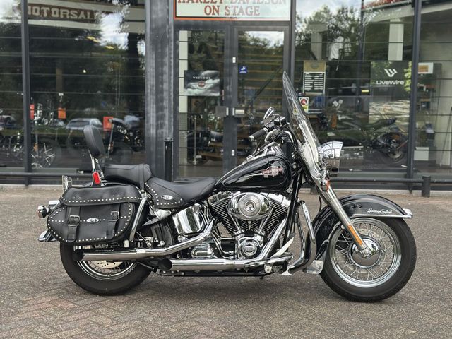 harley-davidson - heritage-softail-classic-flstc