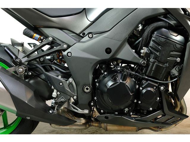kawasaki - z1100-se