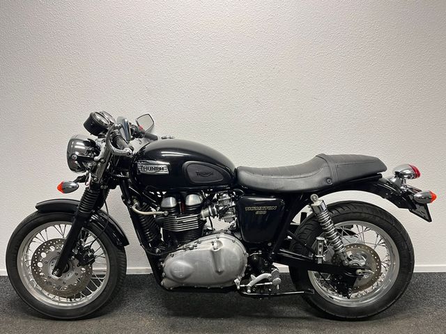 triumph - thruxton-900