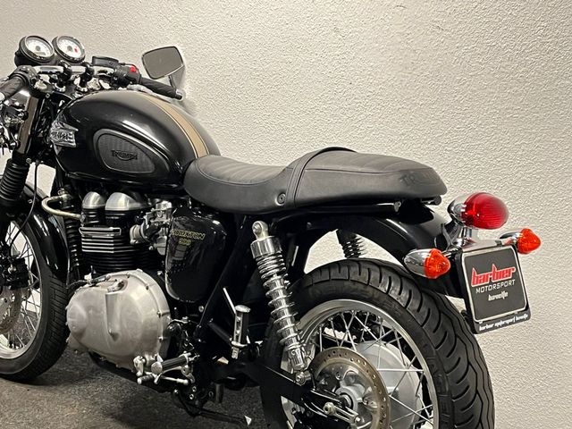 triumph - thruxton-900