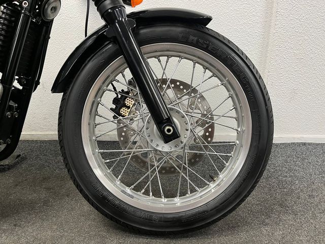 triumph - thruxton-900