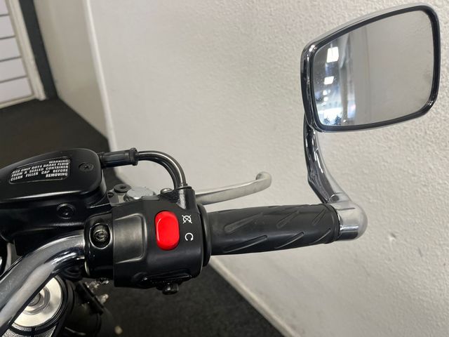 triumph - thruxton-900