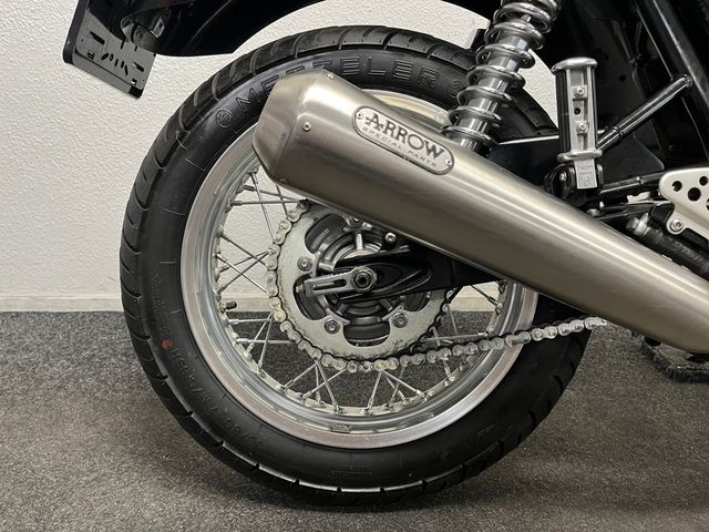 triumph - thruxton-900