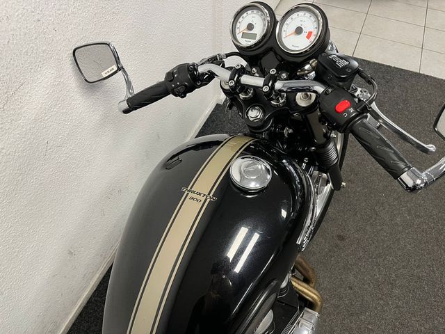 triumph - thruxton-900