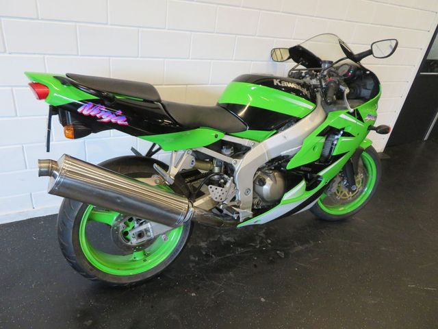 kawasaki - zx-6r-ninja