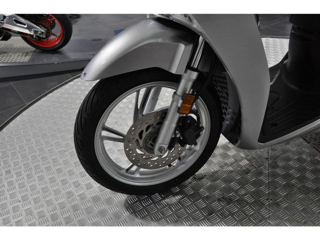 honda - sh-150i-c-abs