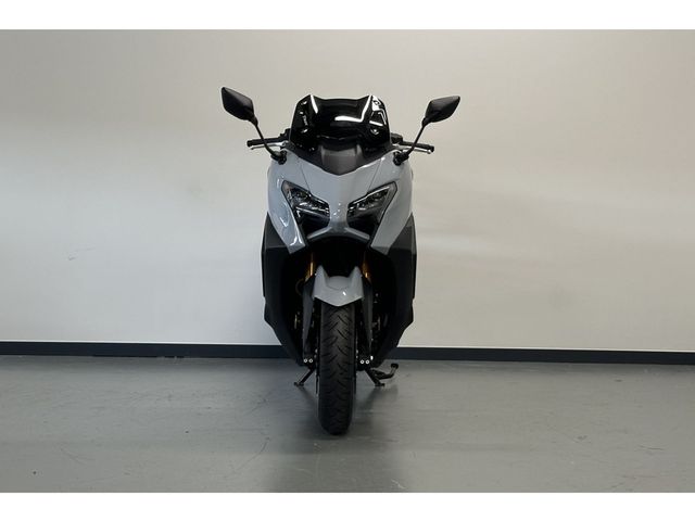 yamaha - tmax-tech-max