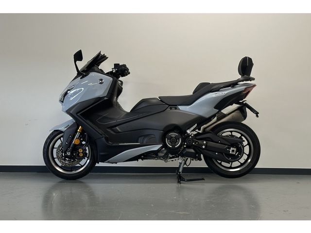 yamaha - tmax-tech-max