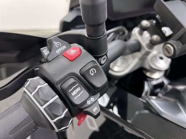 bmw - f-900-xr