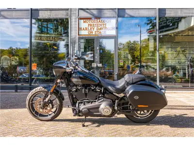 HARLEY-DAVIDSON SPORT GLIDE FLSB – foto 4