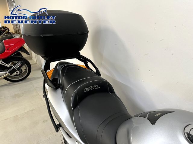 honda - vfr-800-vtec-abs