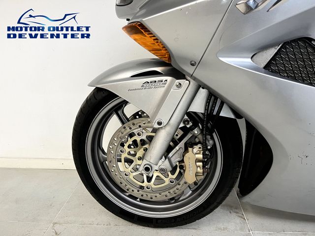honda - vfr-800-vtec-abs