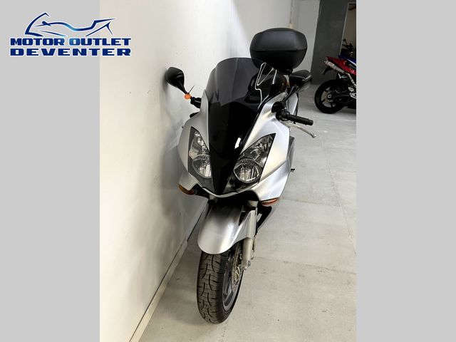 honda - vfr-800-vtec-abs