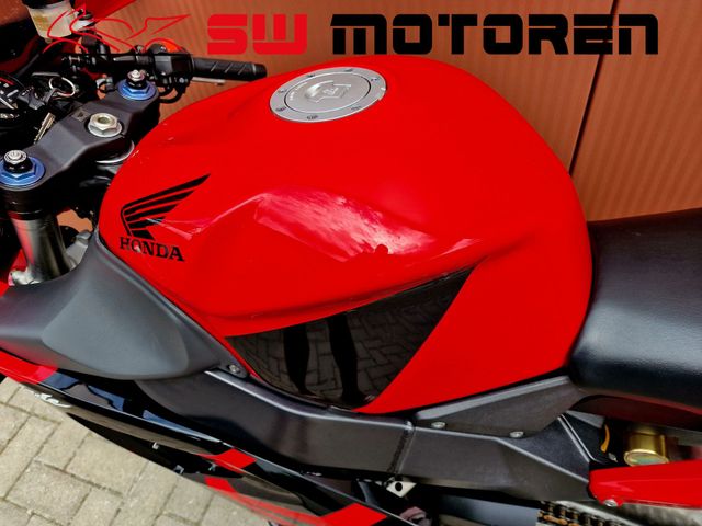 honda - cbr-900-rr-fireblade
