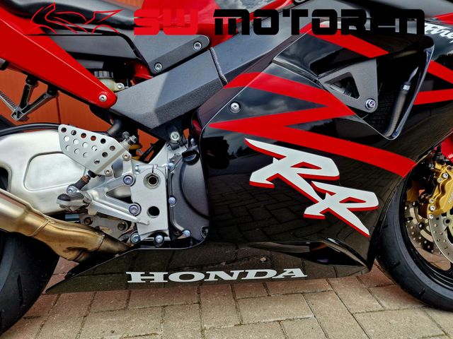 honda - cbr-900-rr-fireblade