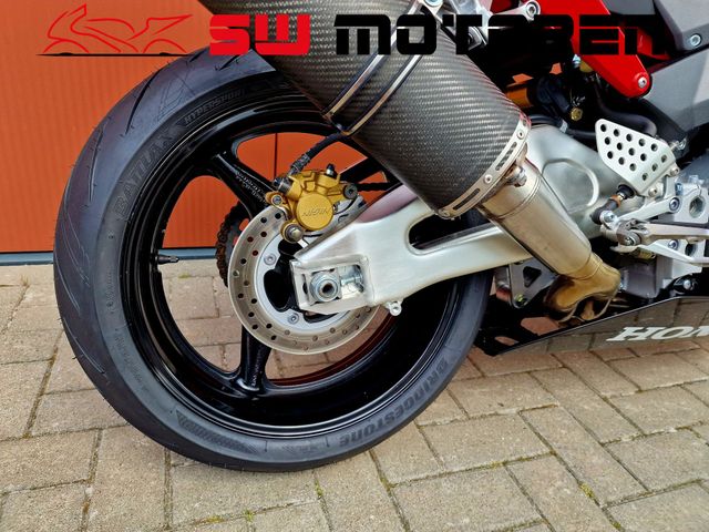 honda - cbr-900-rr-fireblade