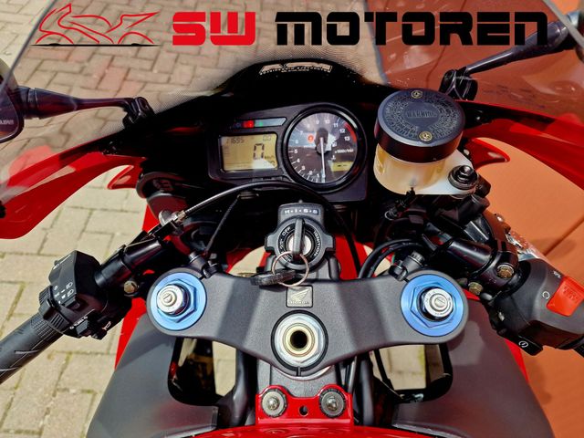 honda - cbr-900-rr-fireblade