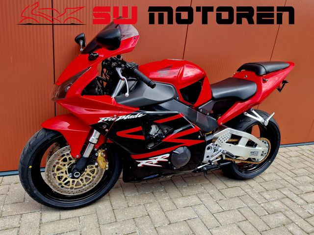 honda - cbr-900-rr-fireblade