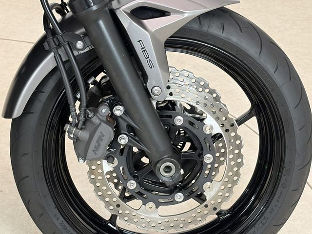 kawasaki - z650