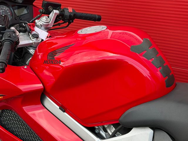 honda - vfr-800-fi